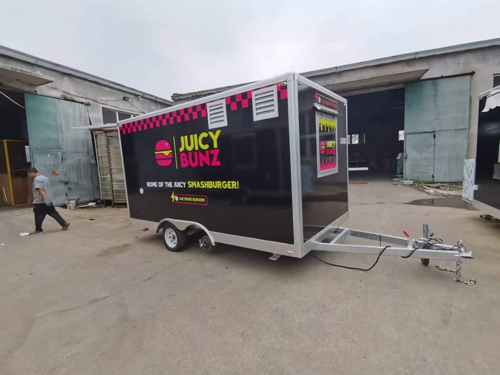 Juicy Bunz custom food trailer