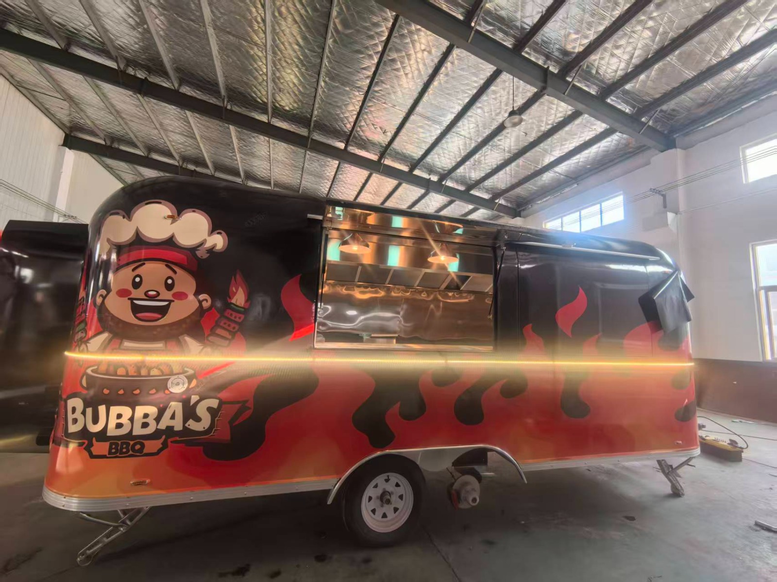 Bubba's BBQ airstream serving window